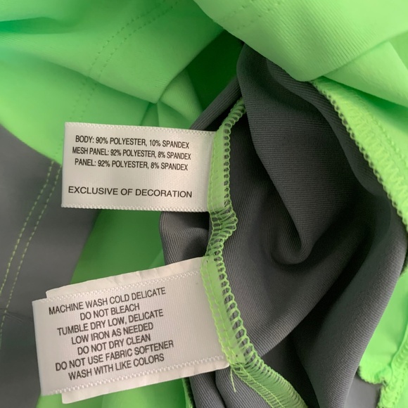 Annika Cutter & Buck Green/White/Gray Golf Top sz S/P - Picture 5 of 5